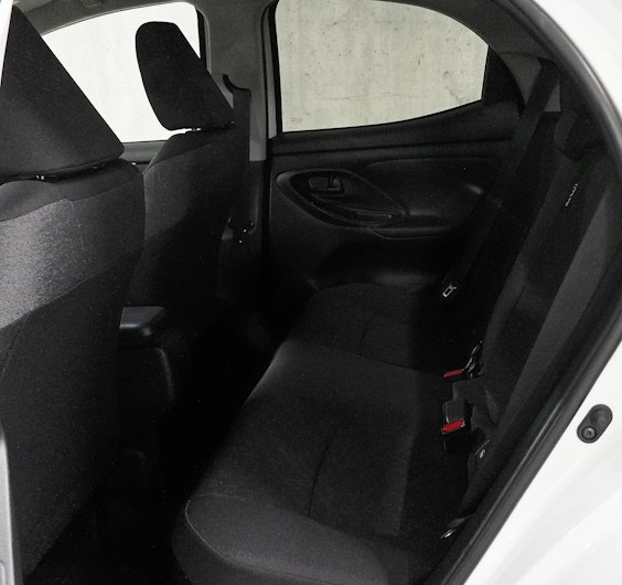 Vehicle image TOYOTA YARIS