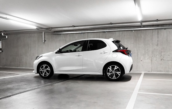 Vehicle image 6 Vehicle image 6