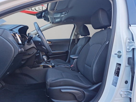 Vehicle image 8 Vehicle image 8