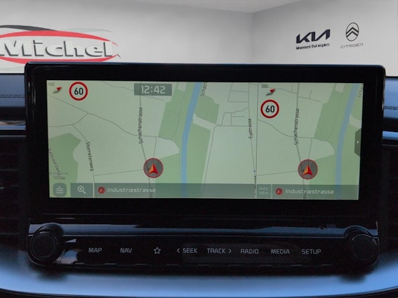 Vehicle image 12 Vehicle image 12