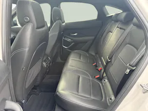 Jaguar E-Pace 2.0 I4 200 R-Dynamic SE AWD