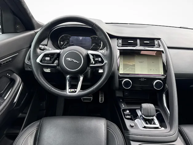 Jaguar E-Pace 2.0 I4 200 R-Dynamic SE AWD