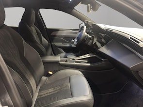 Vehicle image PEUGEOT 308 SW 1.2 Hybrid GT