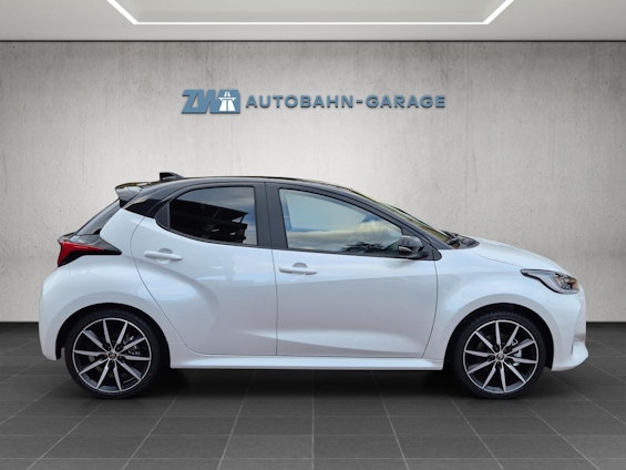 Vehicle image 5 Vehicle image 5