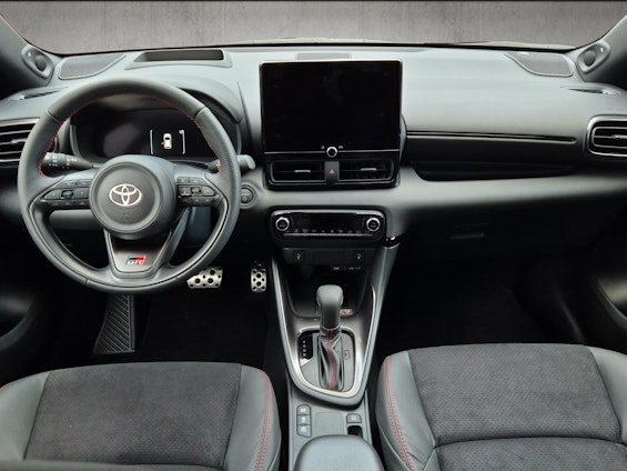 Vehicle image 10 Vehicle image 10