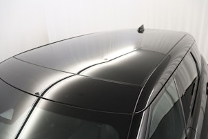 Vehicle image LAND ROVER Range Rover Evoque 2.0 T R-Dynamic SE