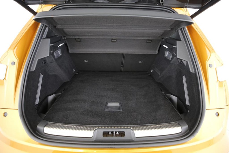 Vehicle image DS AUTOMOBILES DS7