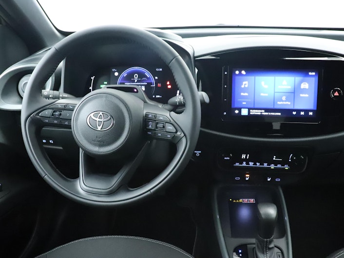 Vehicle image TOYOTA AYGO X