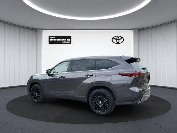 Vehicle image 9 Vehicle image 9