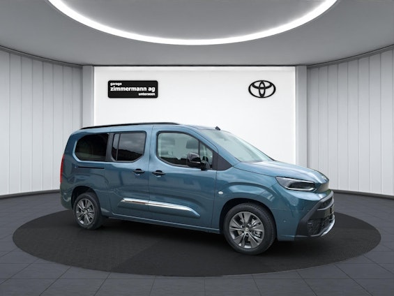 Vehicle image 3 Vehicle image 3