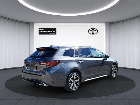 Vehicle image 6 Vehicle image 6