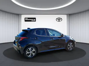 Toyota Yaris 1.5 VVT-i HSD Trend