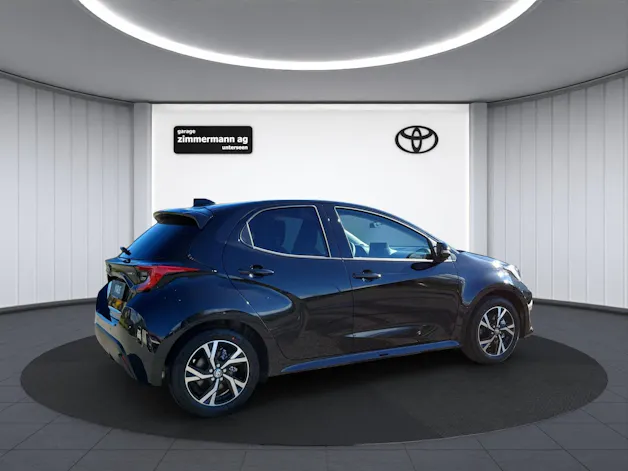 Toyota Yaris 1.5 VVT-i HSD Trend