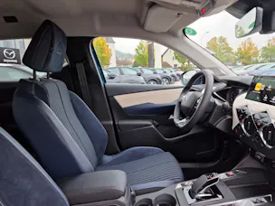 DS Automobiles 3 Crossback E-Tense Jules Verne