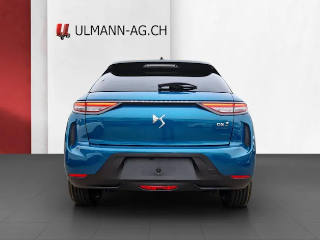 DS Automobiles 3 Crossback E-Tense Jules Verne