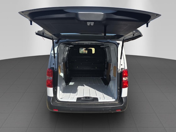 Vehicle image 12 Vehicle image 12