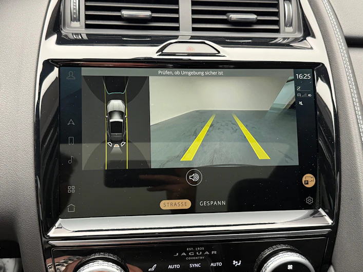 image du véhicule JAGUAR E-PACE