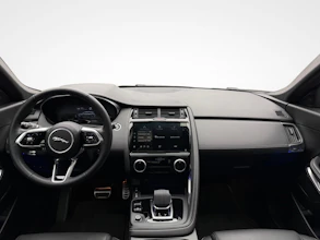 https://vehicle.imgix.net/4069236/b819b643-717a-4e8d-9c66-c1f8d8ad76bc.jpg