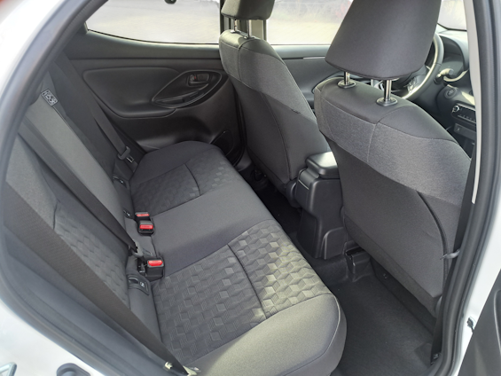 Vehicle image 14 Vehicle image 14