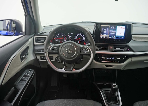 Vehicle image 10 Vehicle image 10