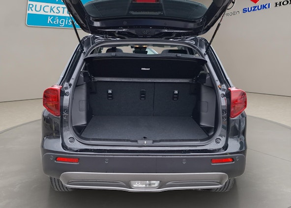 Vehicle image 11 Vehicle image 11