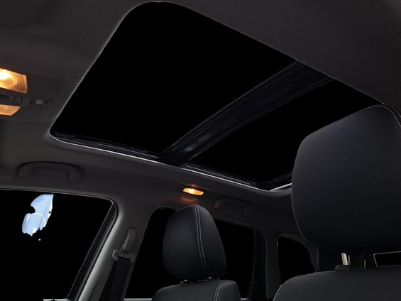 Vehicle image 5 Vehicle image 5