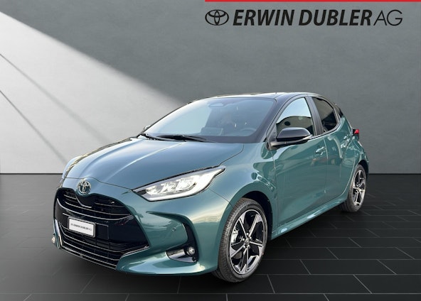 First vehicle image First vehicle image