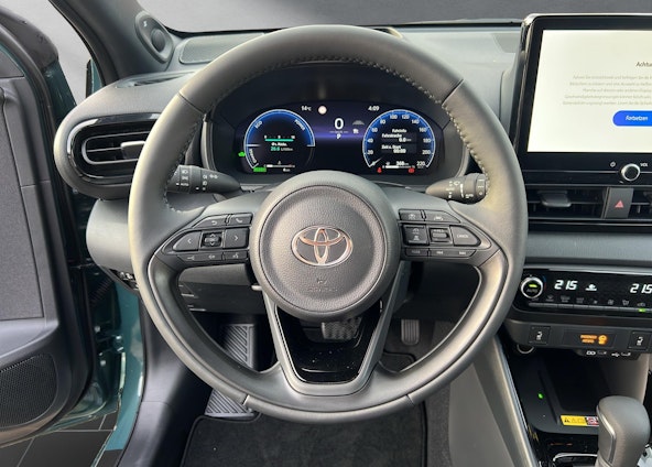 Vehicle image 4 Vehicle image 4