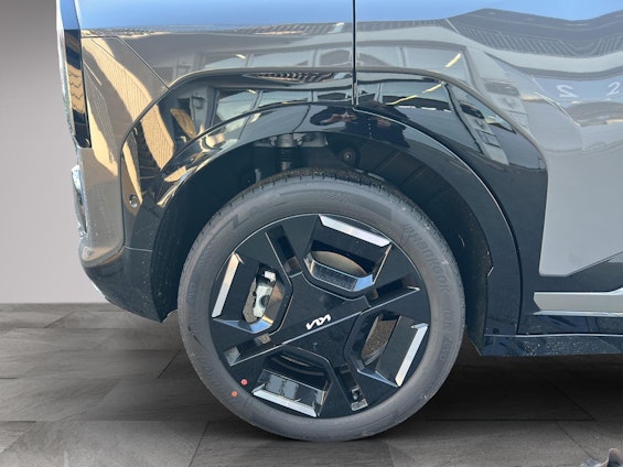 Vehicle image 22 Vehicle image 22