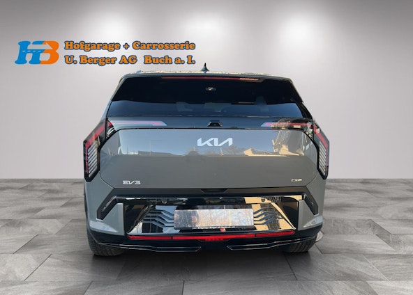 Vehicle image 4 Vehicle image 4