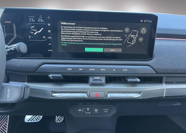 Vehicle image 17 Vehicle image 17