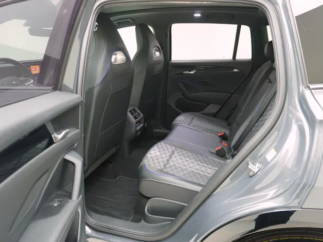 VW Tiguan 2.0 TDI DSG R-Line Black Style 4Motion (2025)