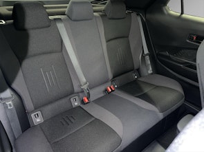 Vehicle image TOYOTA C-HR 2.0 PHEV Swiss Edition