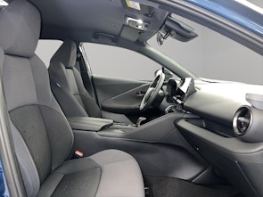 Vehicle image TOYOTA C-HR 2.0 PHEV Swiss Edition