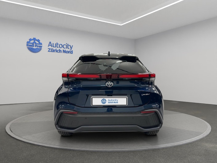 Vehicle image TOYOTA C-HR