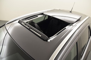 Vehicle image SUZUKI S-Cross 1.4 T Compact Top Hybrid 4x4