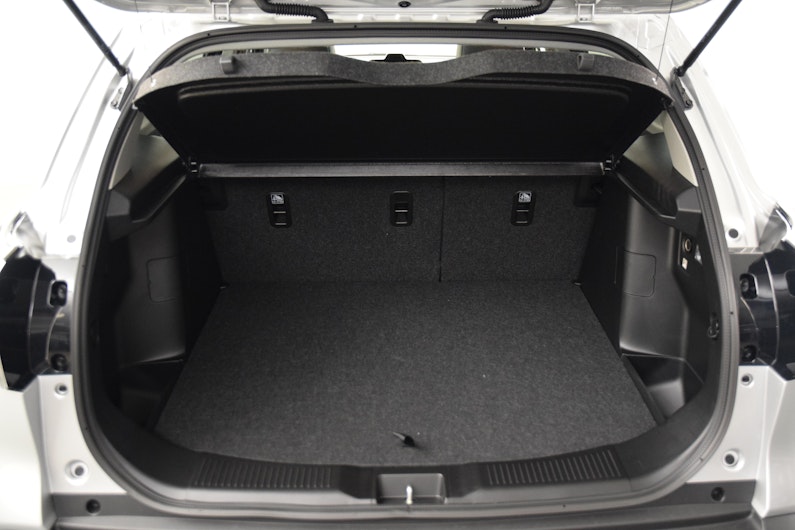 Vehicle image SUZUKI S-CROSS