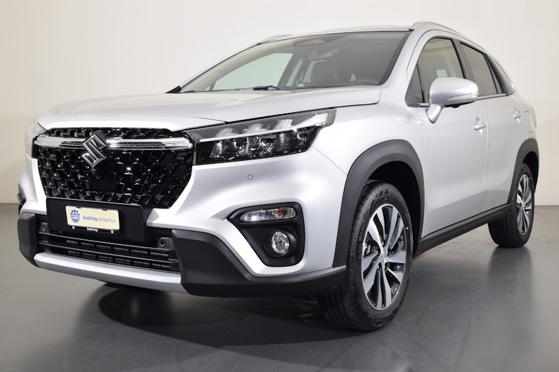 Vehicle image SUZUKI S-CROSS