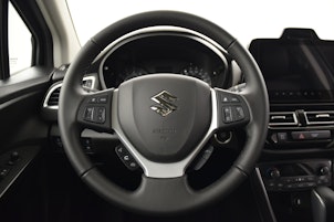 Vehicle image SUZUKI S-Cross 1.4 T Compact Top Hybrid 4x4