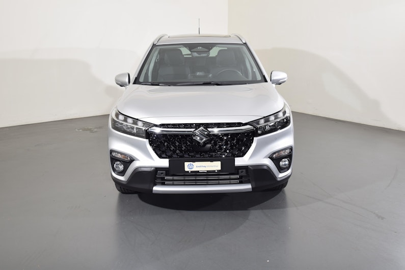 Vehicle image SUZUKI S-CROSS