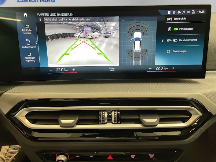 Vehicle image BMW 3 SERIES