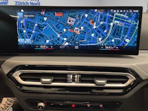 Vehicle image BMW 330e xDrive Touring