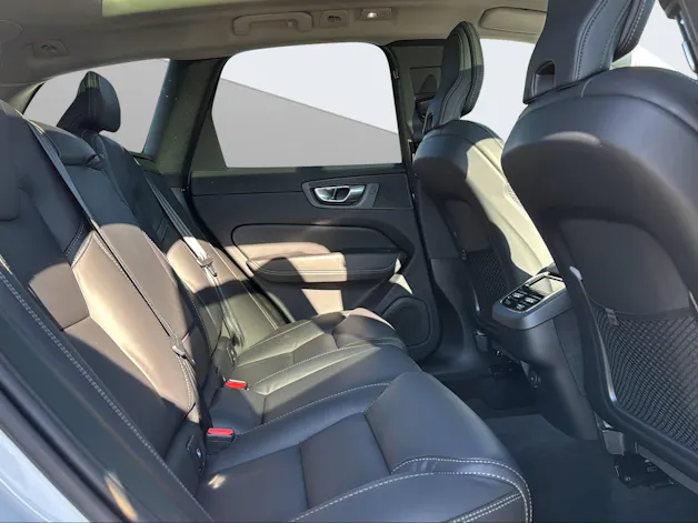 Volvo XC60 2.0 B4 MH Ultimate Dark AWD