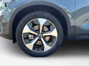Volvo XC40 2.0 B3 MH XCITE