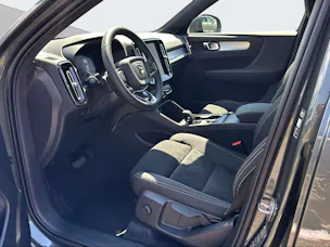 Volvo XC40 2.0 B3 MH XCITE