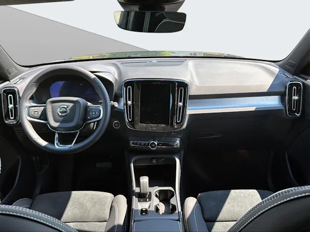 Volvo XC40 2.0 B3 MH XCITE