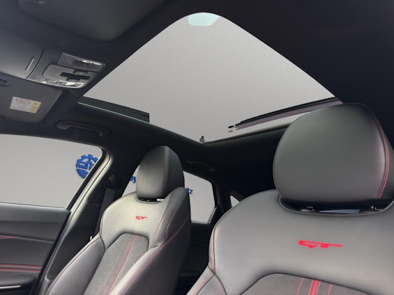 Vehicle image 6 Vehicle image 6