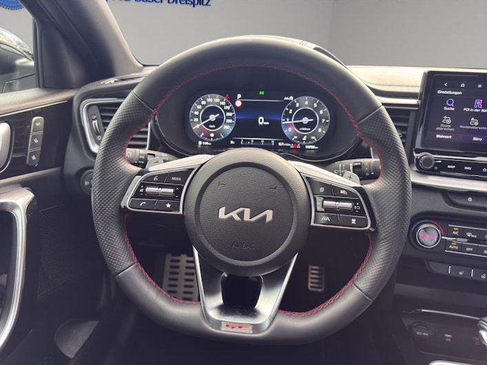 Vehicle image KIA CEED