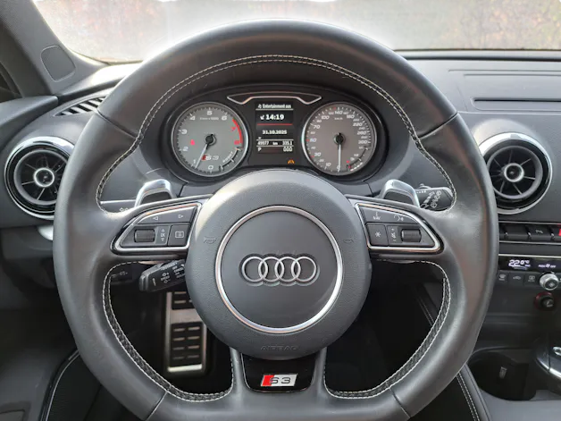 Audi S3 Sportback 2.0 T FSI quattro S-Tronic