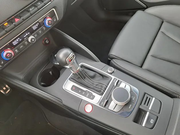 Audi S3 Sportback 2.0 T FSI quattro S-Tronic